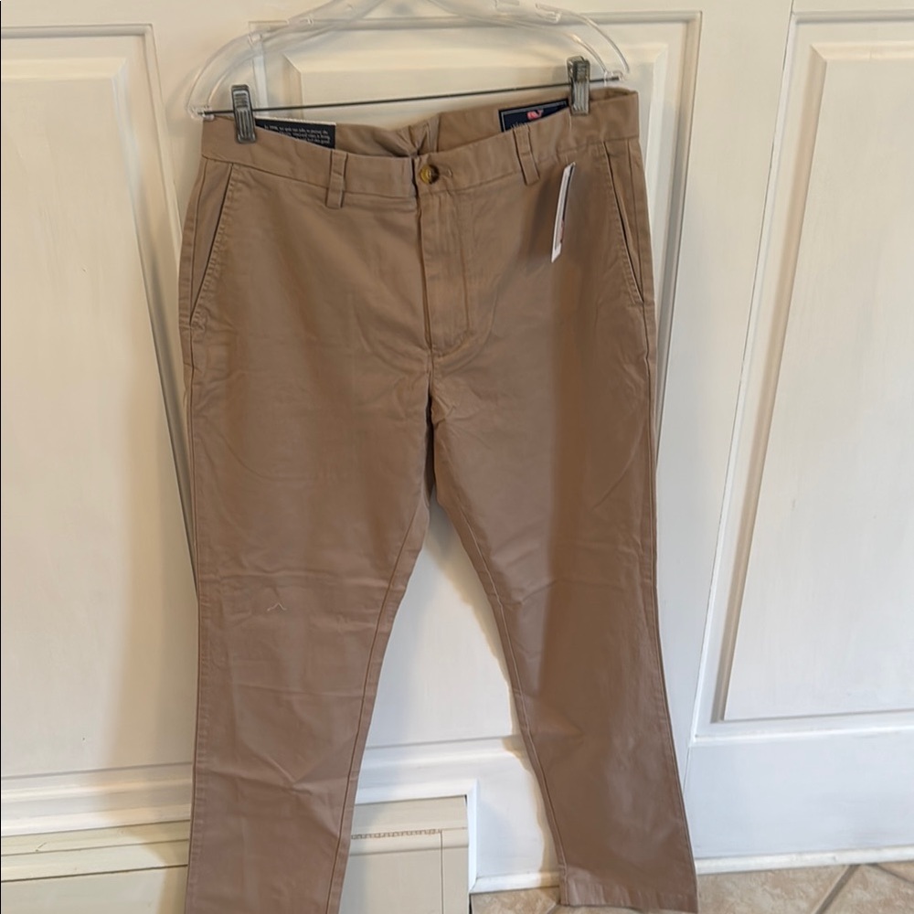 New with tags - Men's Vineyard Vines Pants